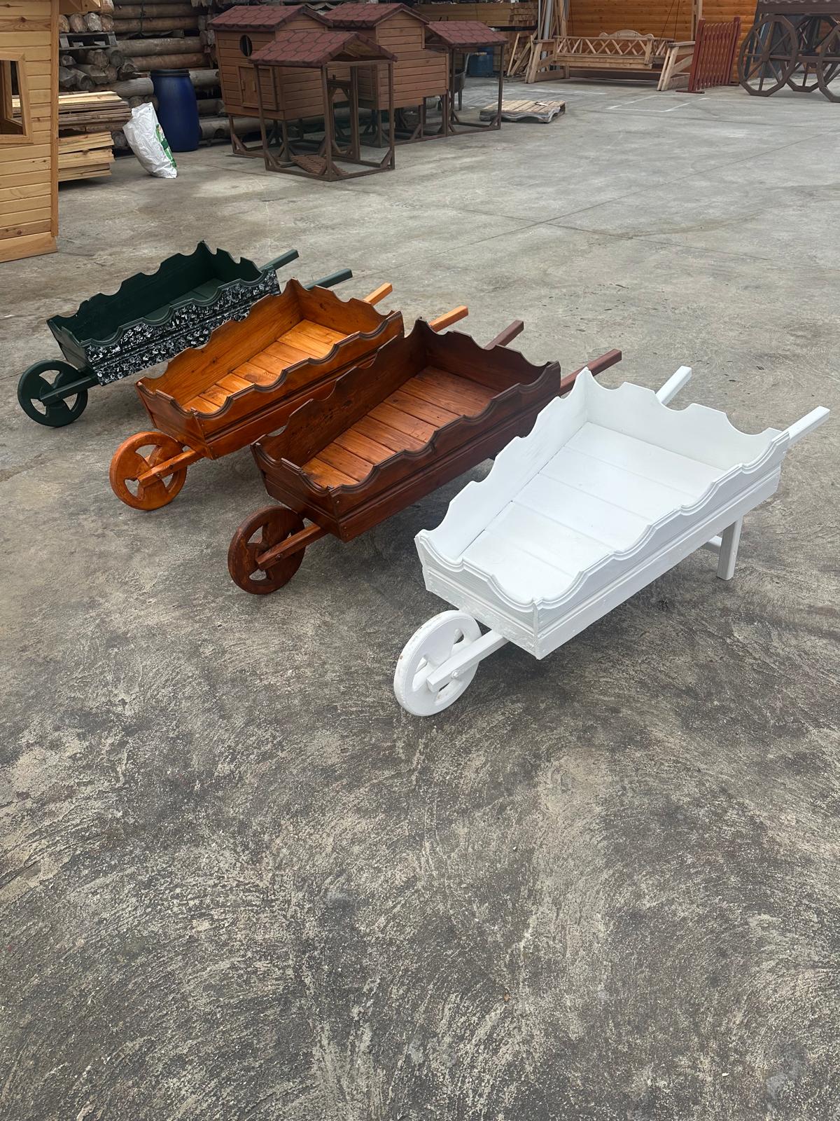 ahsap-cicekli-el-arabasi